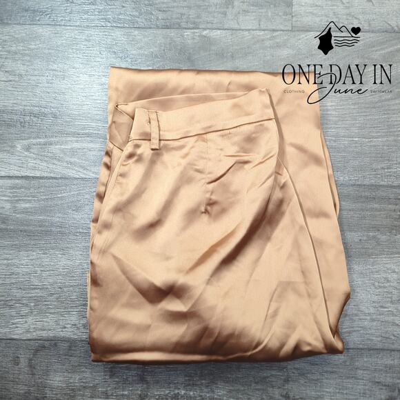 Bailey Silk Like Cargo Pants Size 12 - Picture 6 of 6